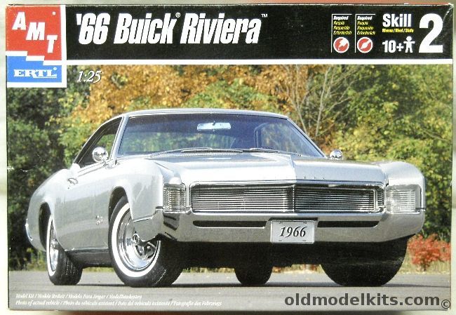 AMT 1/25 1966 Buick Riviera GS (Grand Sport), 30083 plastic model kit